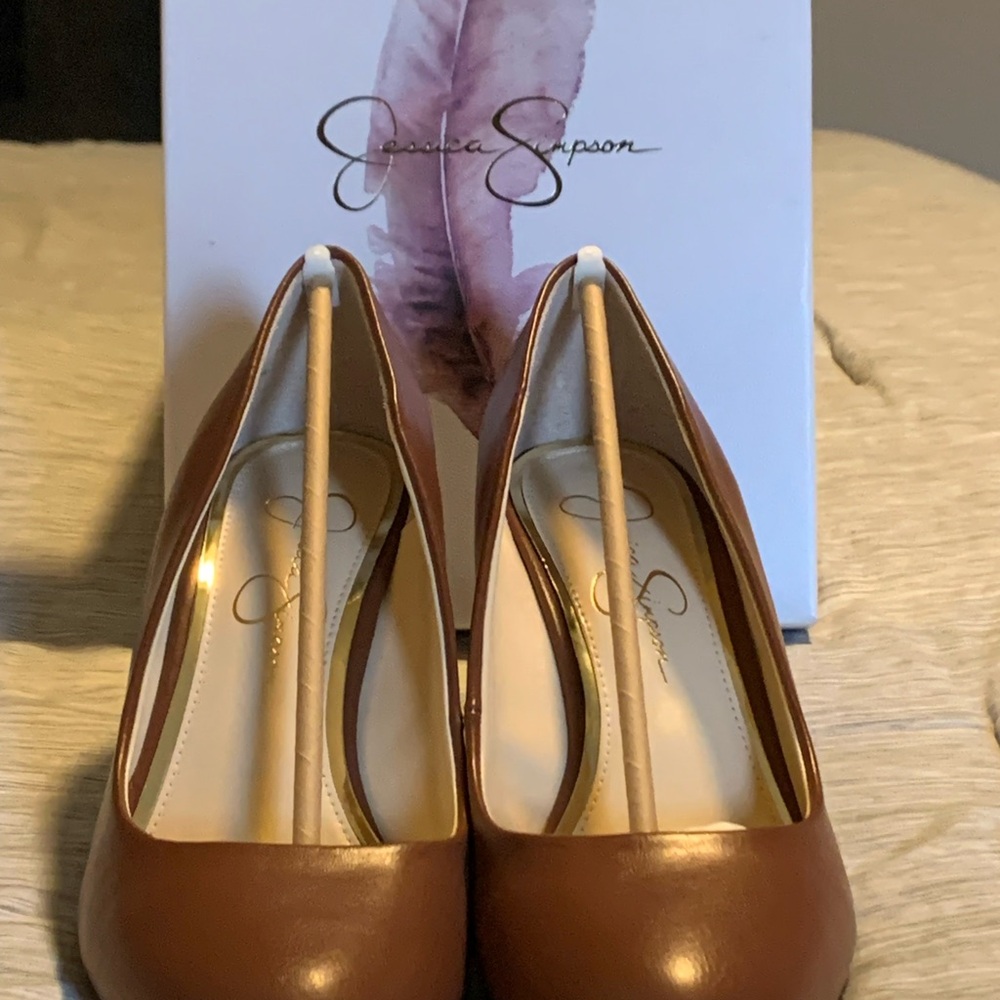 Jessica Simpson Women's Cash Slip On Wedge (brown)